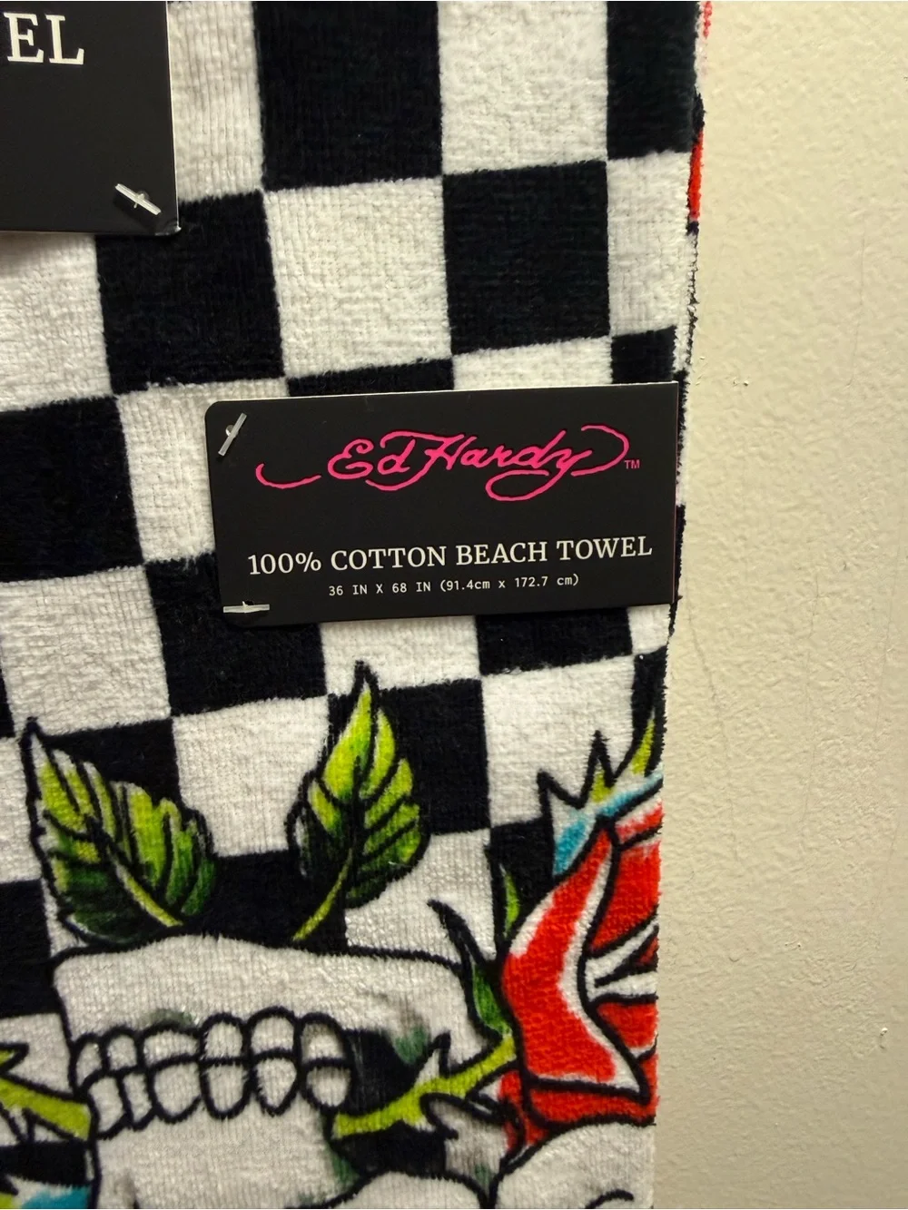 Ed Hardy Iconic skull & roses print cotton beach towel 36x68” BNWT